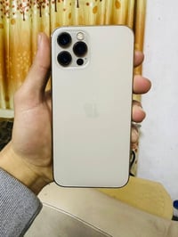 ايفون 12برو فقط للبيع الجهاز مكفول كفاله عامه من فتح وتبديل نضيف الجها...