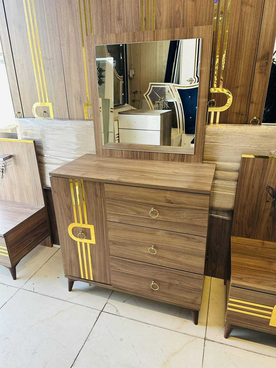 غرفه تركي خمس قطع نضيفه سعر 450قفل مع شد نقل دخل بغداد مجاني و المحافظات بكروه حجز خاص


**إذا كنت صاحب هذا الإعلان وتريد حذفه لأي سبب، رجاءا أرسل رسالة إلى الدعم الفني**