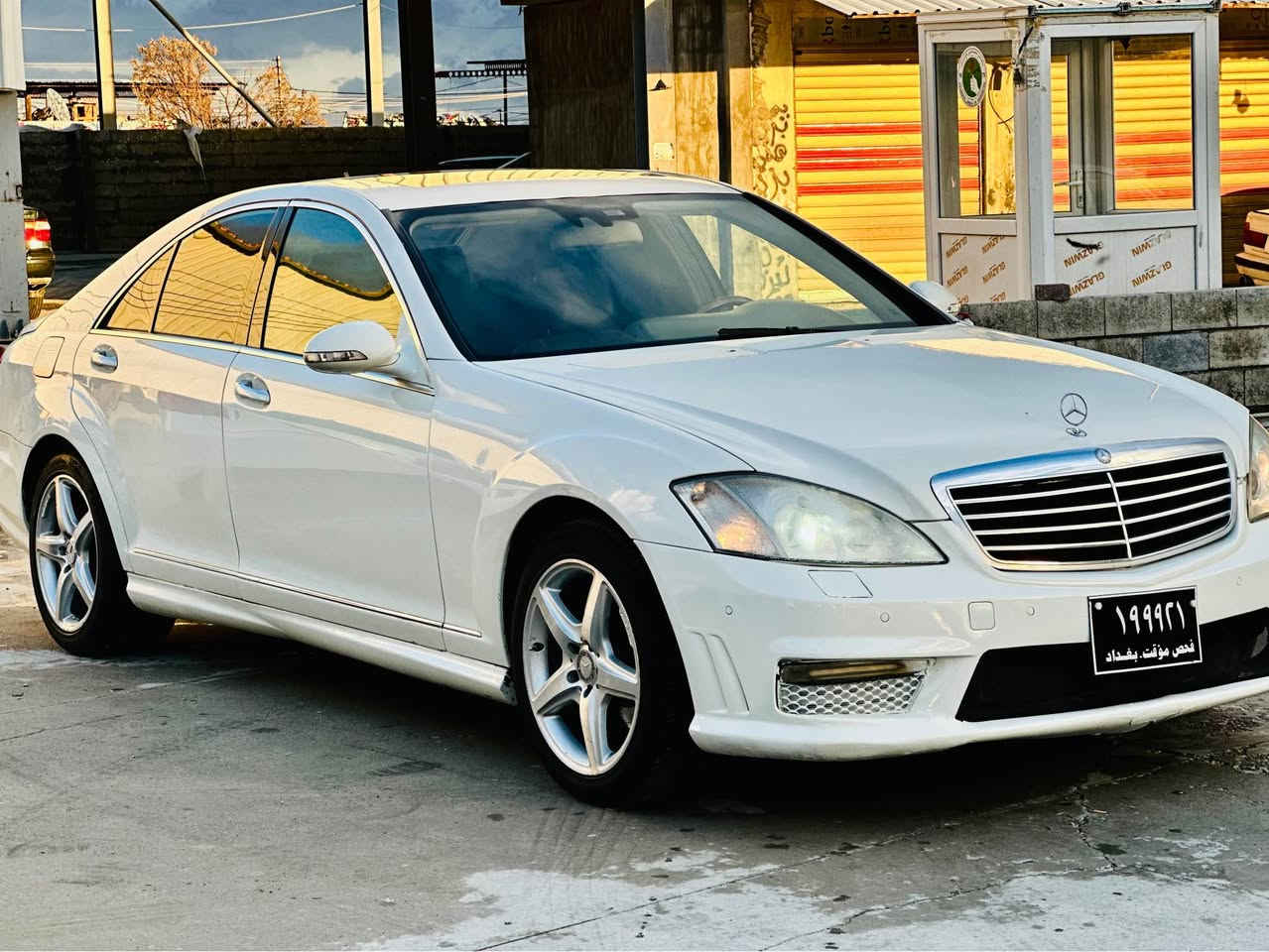 مارسیدس ٢٠٠٩ساغ ساغ 
‏٣٥٠s  شەش پستۆن مەرغوب 
قەپات مواسەفات سڵاید جلد هیتەر کوشن سارد و گەرم 
دوو پارچەی ئەورپای بۆ یاغە دەعم و لێدراوی  گێرو مەکینە بە شەرت 
چووپەکانی ئیش ئەکات تایەیی تازە 
هەموو گیانی بە شەرت 
قفڵی ٥٨ گەڵا 
*********** 

*********** Singapore
