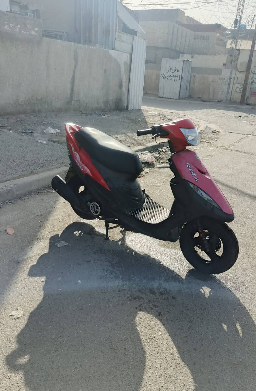 بغداد الدور
الدراجه للبيع

سعر 900 وبيه مجال واتصال موجود

***********
واتساب موجود
