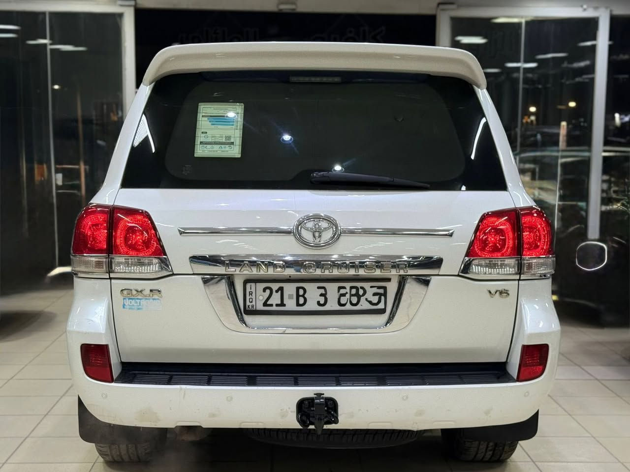 لاندكروز GX.R موديل: 2009
سنويه السياره بسمي  
فئة GX.R فول مواصفات 1/1 
المواصفات:
كاميرا خلفية
فتحة سقف (سلاید)
كشنات جلد
حساسات
لايتات LED
تبريد مركزي (3 مناطق)
تحديد سرعة
بصمة تشغيل
نظام نزول وصعود
ثلاجة
المحرك:
6 سلندر
رقم الهاتف :***********
