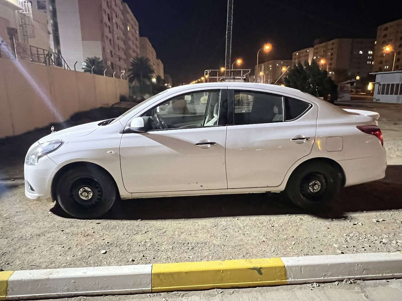 سني للبيع 2022 مكفولة من الحادث .المكان خلف بسمايا قرية 10                     
السعر 118رقم اربيل 

 ‭0770 689 6499‬
