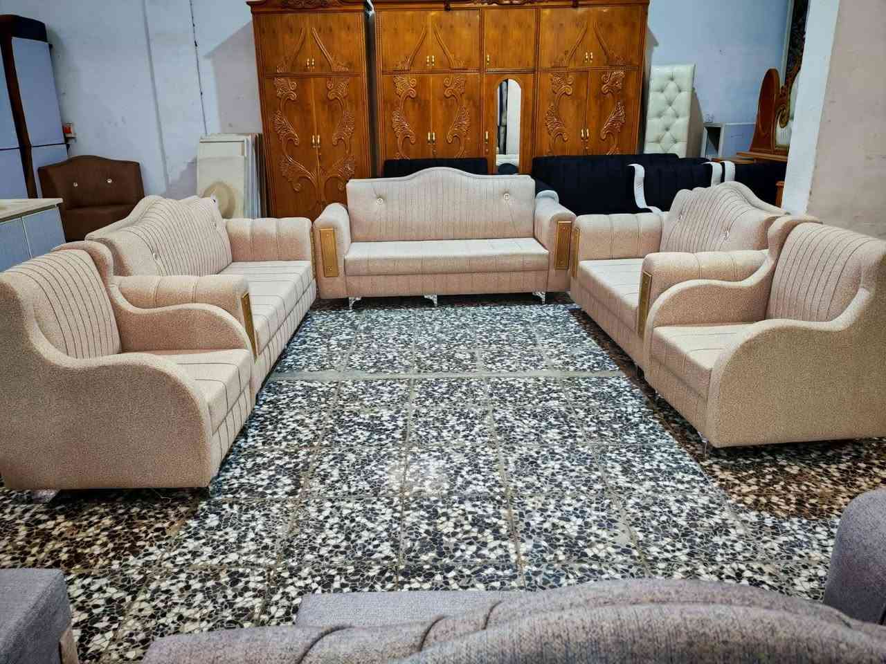 تخم ١٠ مقعد شغل مميز ثقيل بالوان متعددة اهلا بكم


**إذا كنت صاحب هذا الإعلان وتريد حذفه لأي سبب، رجاءا أرسل رسالة إلى الدعم الفني**