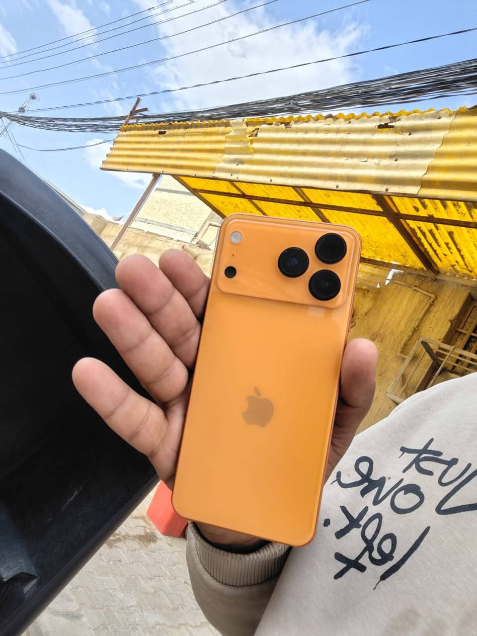 ايفون 17 صيني السعر 60 معه توصيل جميع محافظات العراق ***********
