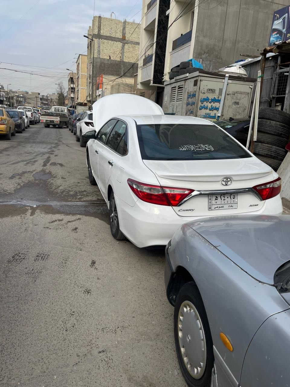 سلام عليكم كامري 2016 LEوارد امريكي سياره داخله كلين بدون حادث هنا بل عراق صار بيه شكم طخه وصبغت يعني بيه اربع قطع او اقل شرط بدون لا تبديل ولا دواخل سياره جاهزه محرك او كير بشرط بدون فتح غرفه جديده صدر جديد تبريد شغال تدفئه شغاله تخم تاير سياره ربع متصرف عليه مكاني بغداد الشراي يتصل او يدلل 
***********
