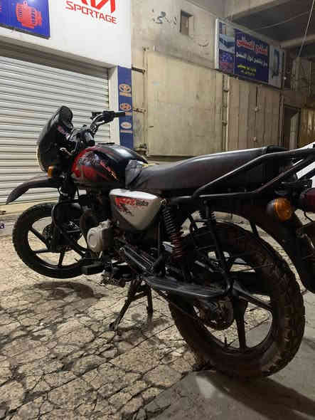 بوكسر جبلي موديل 24 مكينه ما مفتوحه نهائيا شلعه معدل خير من الله كهربائيات كله شغاله نكره سلف بدون أوراق اتكفله حلال وحرام السعر ٨٢٥ الف وبيه مجال مكاني بغداد البياع ***********
