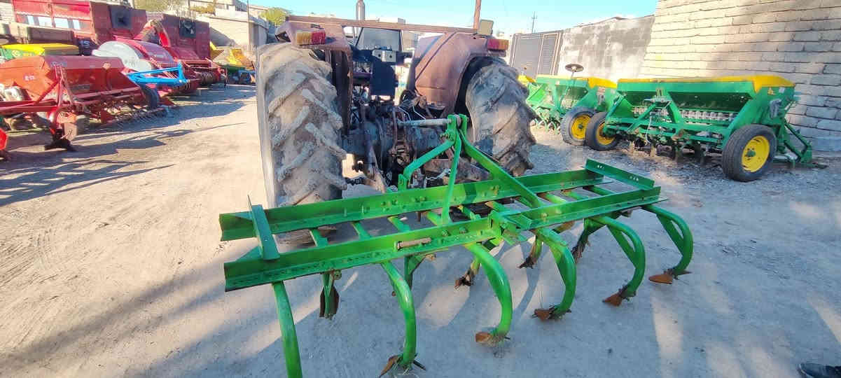 للبیع خرماشە شفت حجم 11 جاهز عل شغل سعري 500الف مجال مکان بردارش رقم موبەیل *********** اسیا ***********
شراي خابرني
