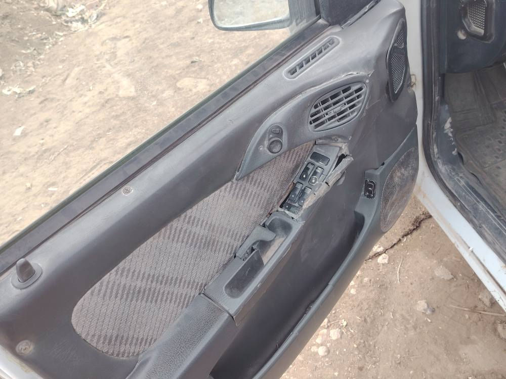 السلام عليكم  اسبروو موديل ٩٥رقم بغداد سنويتها مشروع وطني  رقم بغداد تحويل مباشر كير عادي كير ومكينه خير من الله حداديه منفوضه نفض خلفيه واماميه خم تاير باتري جديد   السعر٢٥ورقه  المكان بابل جبله 
*********** بغداد, العراق
