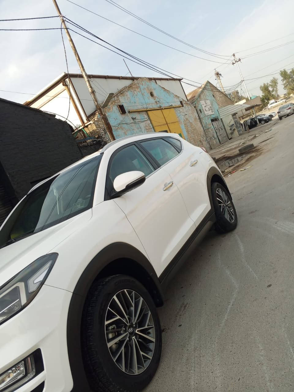 سلام عليكم
توسان خليجي موديل2020 كفاله عامه 
شركة الكاصد 

من صبغ وضربه وبارد وتبديل  كفاله عاامه 

رقم بغداد (باسمي) 

مواصفات فول 1/1 عده البنوراما 

ماشيه 62 كم حقيقي شرط الفحص 

الاستفسار الاتصال ‭0777 501 4922‬
غير متواجد على الانترنت
