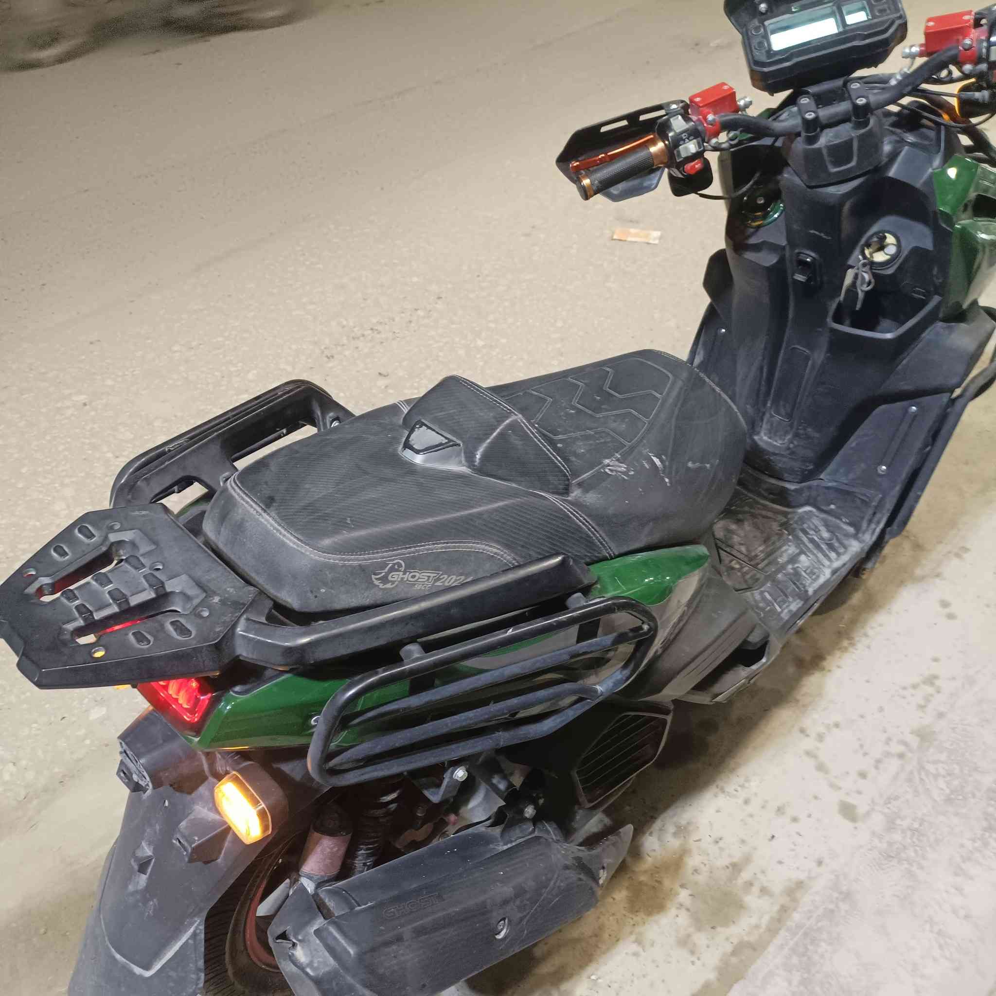 ياالله سكنس جبلي للبيع تشغيل بصمه وسويج كلشي بيها شغال جهاز انذار سرقه مكاني كربلاء..(***********)
