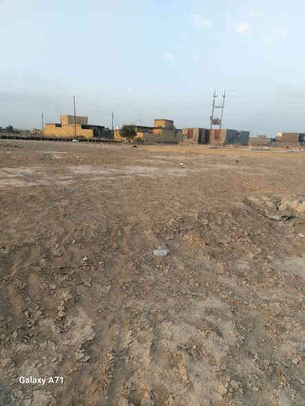 قطعه للبيع زراعي مساحه 450حي جوادين مقابل اسكان صناعي منطقه سكنيه خدمات موجوده ماء كهرباء مدارس سعر 30بيه مجال للستفسار ***********
