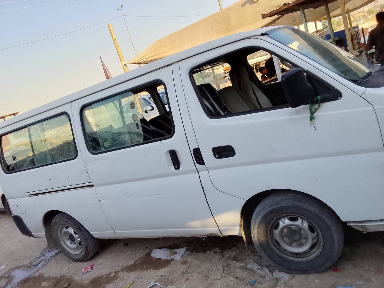 نيسان موديل 12 محرك كير تبريد جاهزه بيها شخط بصفحة طويله وصبغها مكفوله منل ضربه مداور  ثاني يوم مكاني نجف سعر 130وبيها مجال ***********
