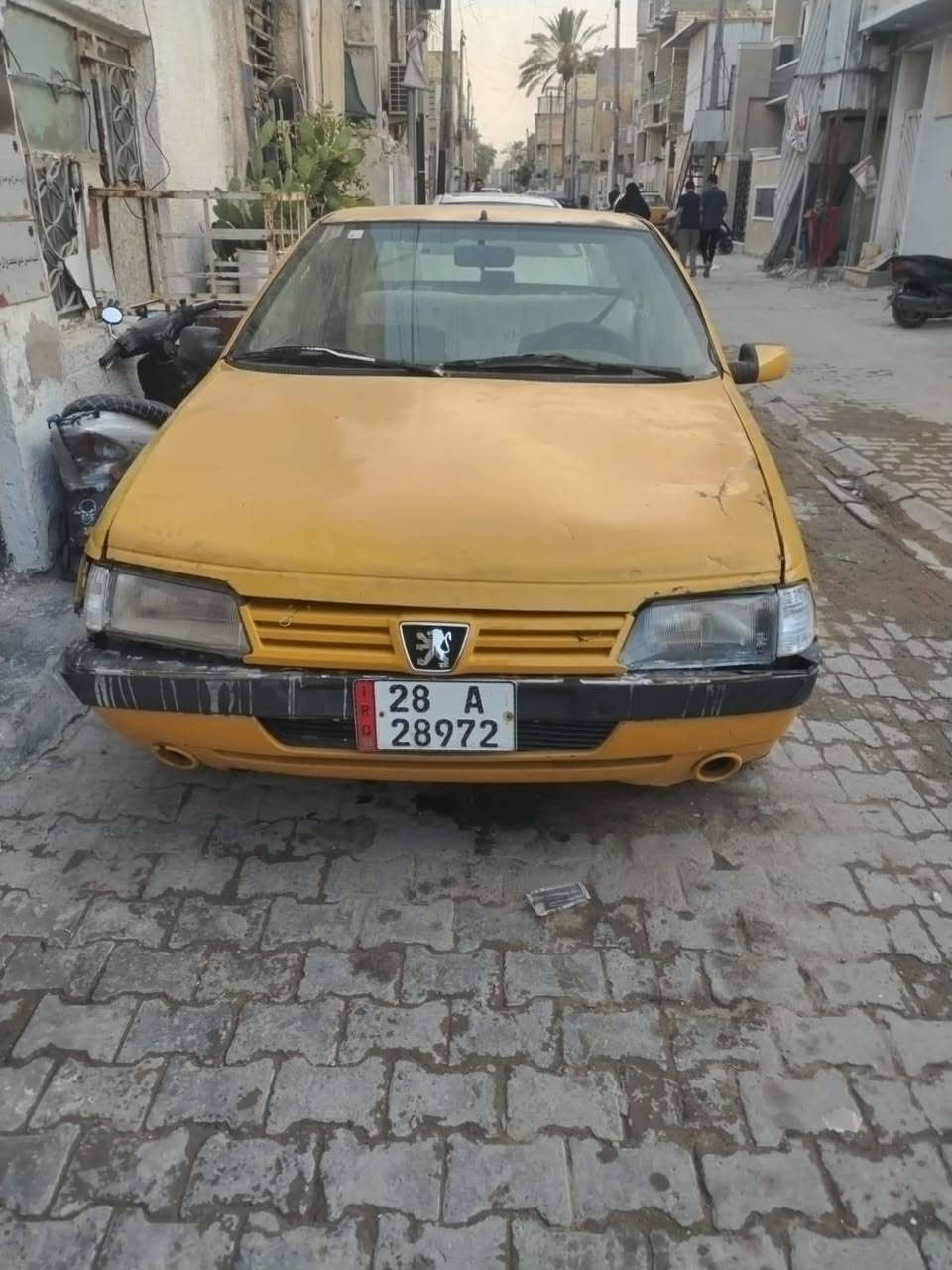 بيجو روا رقم انكليزي قادسيه موجوده ببغداد ٢٠١٠ شغاله سنويه عظم مصفره هيءه مواصل لراعيها رايدها ٩٠٠ الف او مراوس بسايبا ***********
