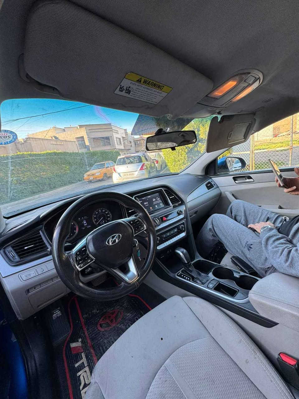 ***********  جديده  وحلوه 
سوناتا ٢٠١٨ امريكي 
حادثها بنيد وجاملغ 
  وصبغتها حزام اثر جراد 
محرك ٢٤٠٠  جي دي اي جديد 
كير محرك  خير من الله 
صدرامامي خلفي  خير من الله
فول تحكمات ستيرن 
تخم  تاير وباتري  جدد
شاشه  وكامره  وحساسات 
لد امامي خلفي 
تبريد ثلج 
ماشيه  تقريبا  ٧٠ الف ميل 
رادارات جانبيه 
انظمة قياده 
تحويل او وكاله ثاني يوم باسم عربي  صديقي 
مكاني اعظميه 
سعرها ١٠٣ ورقه  
اتصال فقط  مكلف بلنشر 
*********** الفارس, صلاح الدين
