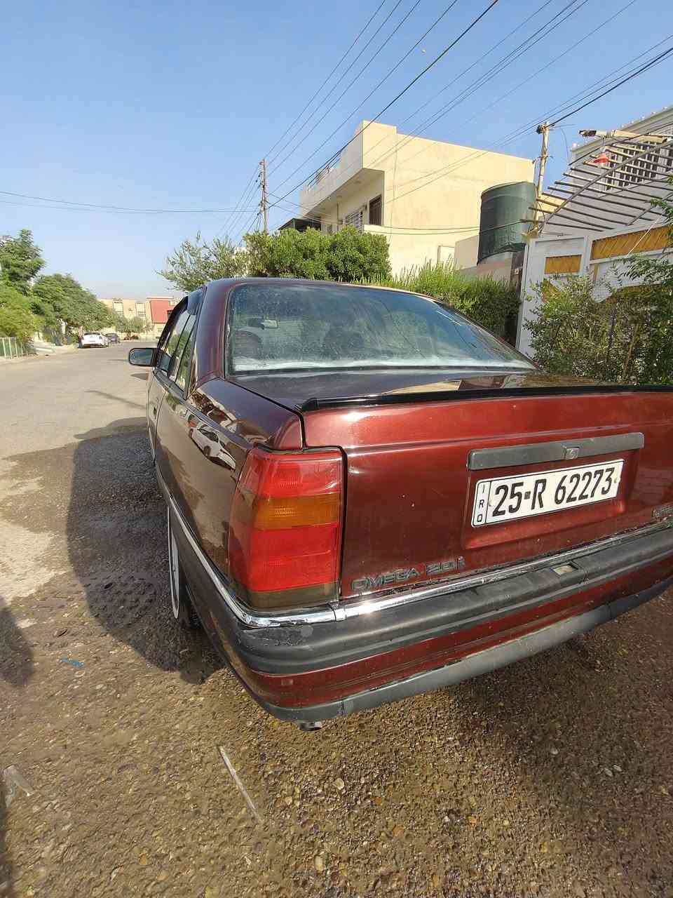 سلام عليكم 
للبيع اوبل اوميگا احمر ماروني حجم المكينه 20
سنويه مشروع وطني نافذ لغاية 2030 رقم اجنبي 
سياره جاهزه كير ومكينه وكهربائيات كلها بشرط 
دوشمه جديده جلد مرتب 
تايرات وباتري كله جديد 
اطلب عليه 45 وبي مجال 
مكاني كركوك وهذا رقمي ***********
