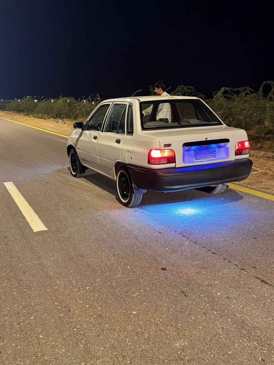 السلام عليكم
سايبة للبيع موديل 2011
سيارة جاهزة من كلشي السعر 30
***********
