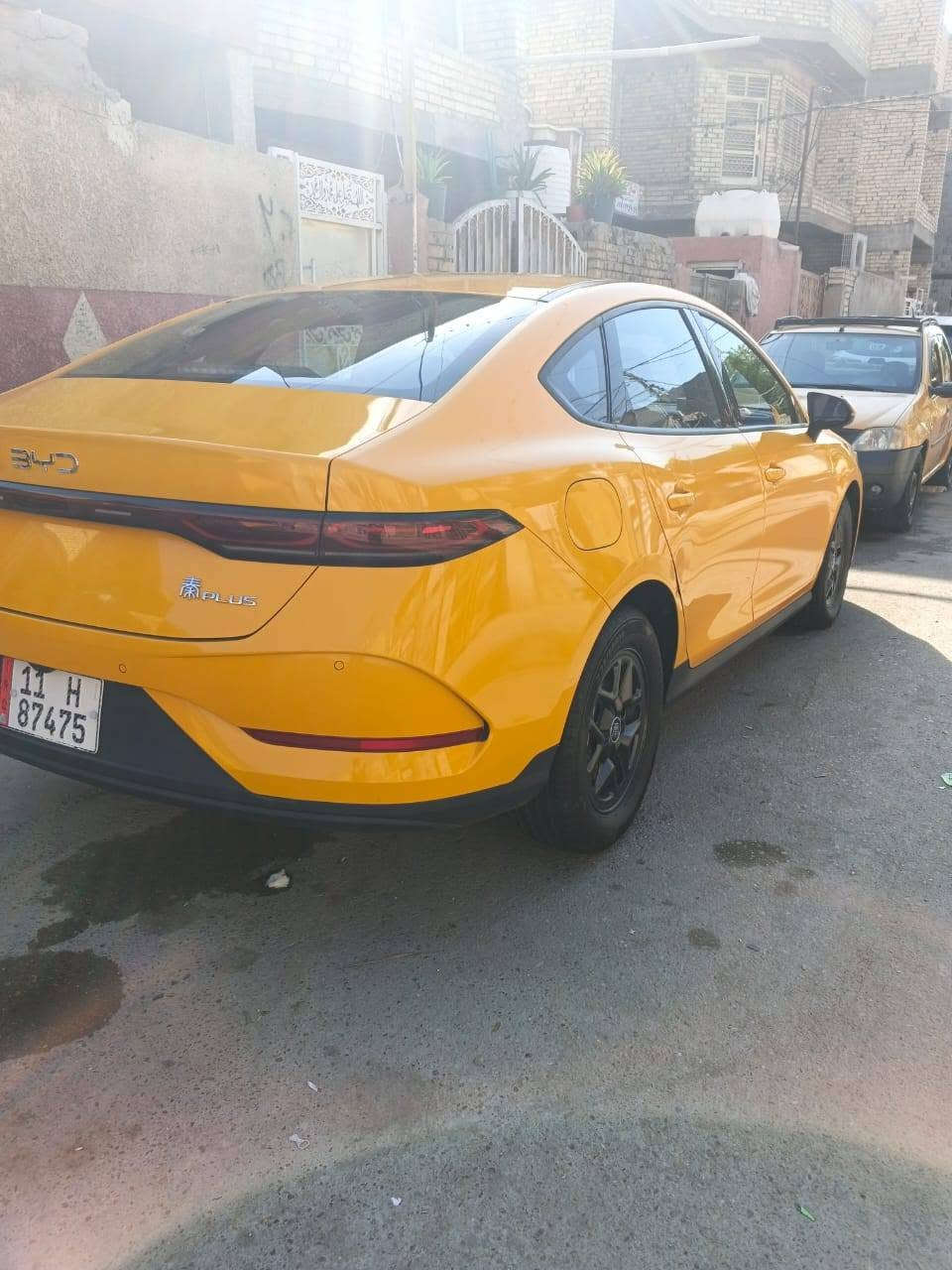 سلام عليكم للبيع  BYD كن بلص موديل ٢٠٢٥ سياره مامفتوح بيه شي بحاله الشركه مكفوله  ماشيه ٣٥ الف  السعر ١٩٤٠٠ وبيه مجال العنوان بغداد الشعب حي البساتين باسمي تحويل ثاني يوم ***********@
