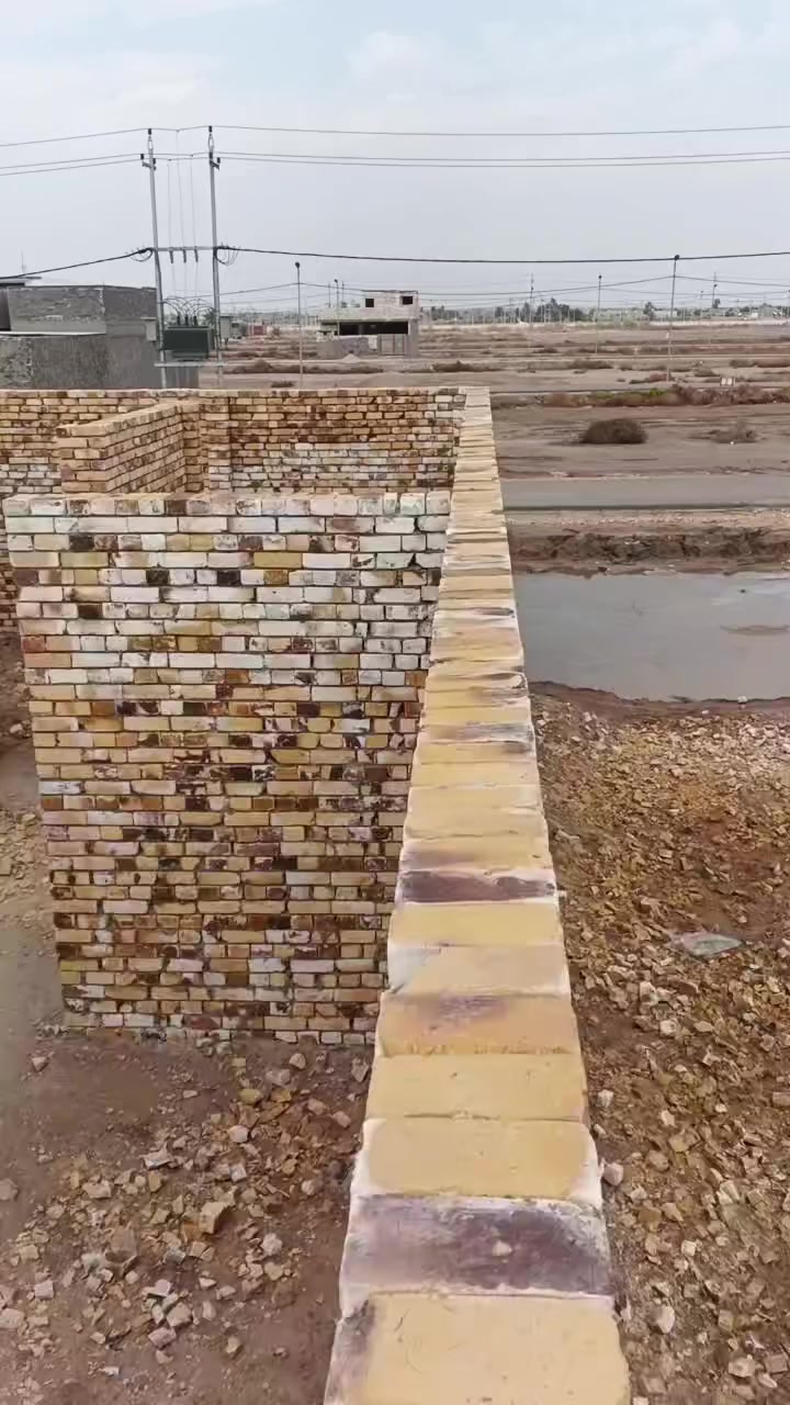 تم بعون الله تعالى اكمال بيت العم ابو احمد الحلاوي شغلنا لهذا اليوم ان شاء الله ينال اعجابكم شغل درجه اولى هندسه دقه سرعه نظافه هندسه العمل البنه احمد الچمالي تحياتي لكم جميعا # @إشارة ***********
