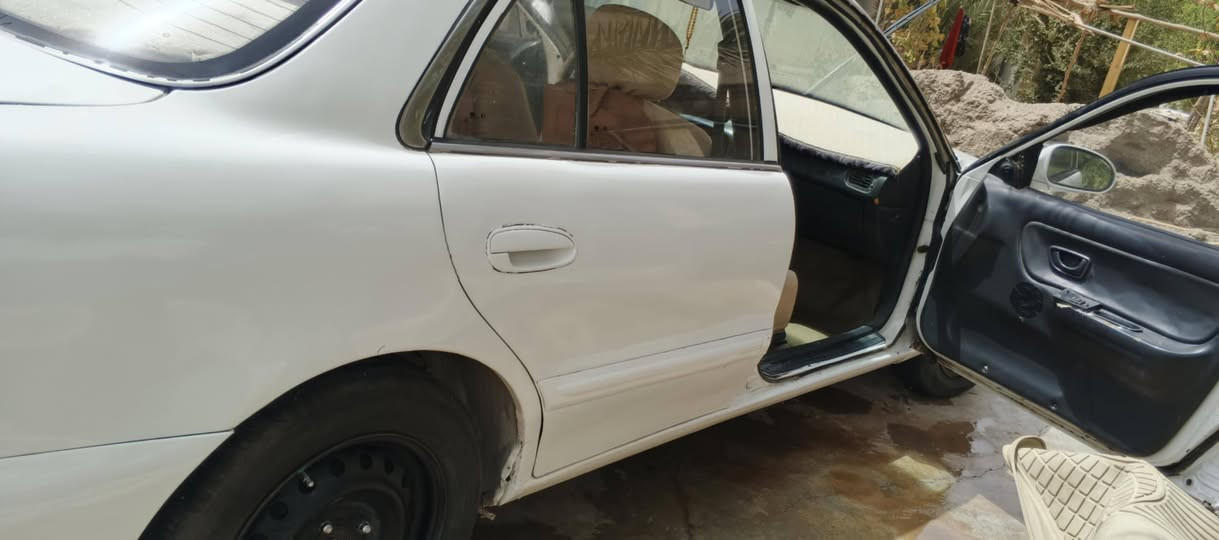 سوناتا 2 موديل 2000 سنوية بأسمنا لل30 رقم كركوك دولي بيها تبخير وچبنة رأس كرنك سعر 38 وبيها مجال قليل مكان كركوك قضاء الحويجة 
***********#
