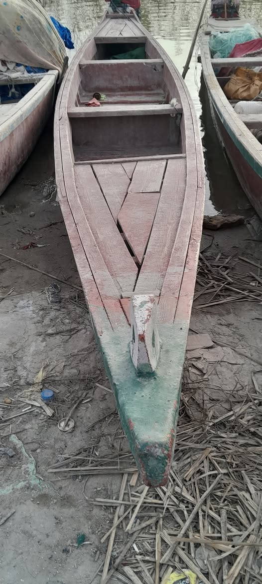 سلام عليكم بلم للبيع السعر مناسب 375وبيه مجال العنوان ذي قار قضاء الجبايش ناحية المنار للاستفسار الاتصال على الرقم ***********
