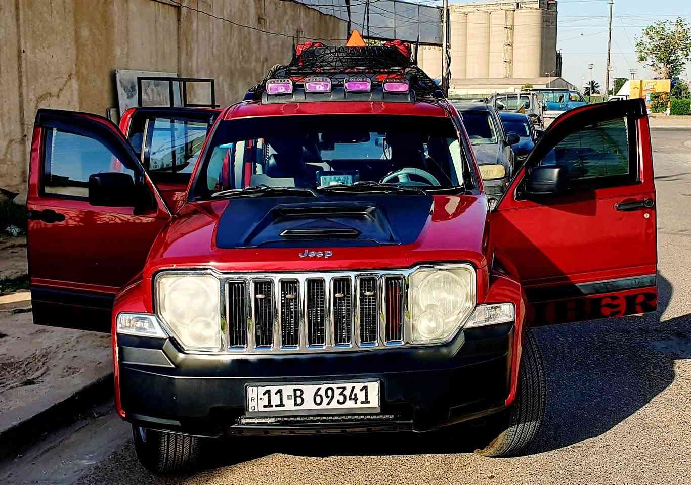السلام عليكم ورحمة الله وبركاته اقرة المنشور للأخير واني بالخدمة 
جيب لبرتي مديل ٢٠٠٨ سعر ٩٠ قابل للتفاوض للاستفسار الاتصال *********** وارد مريكي وبيه مكانات صبغ ولباقي مكفول
 شاشه كامره دواره مكينه سته 6سلندر بيها لاستيك ولف فقط والمحرك كلشي مابي يشهد الله وكير مكفول حداديه جديده تخم تاير جديد تبريد شغال ثلج باتري جديد سياره جديده وجاهزه ومزودة انارة داخلية فلاشات خلفية تجاوي جلد حافظة اكواب لد مقبظ كير سبورت سيباية سبوت لدات على السيابية والشباك الامامي لون اصفر والله واقسم بالله معتني بيها احسن انواع الدهن مي راديتر كلة احمر واي خلل مابيها واني جانيها للبيت ودوم انظف ومسح بيها  وشرط شوف العين وأي نقص مابيهه سنويه وهزة جديدة  رقم بغداد مشروع وطني اي مكان تحول .... واسف على الإطالة
