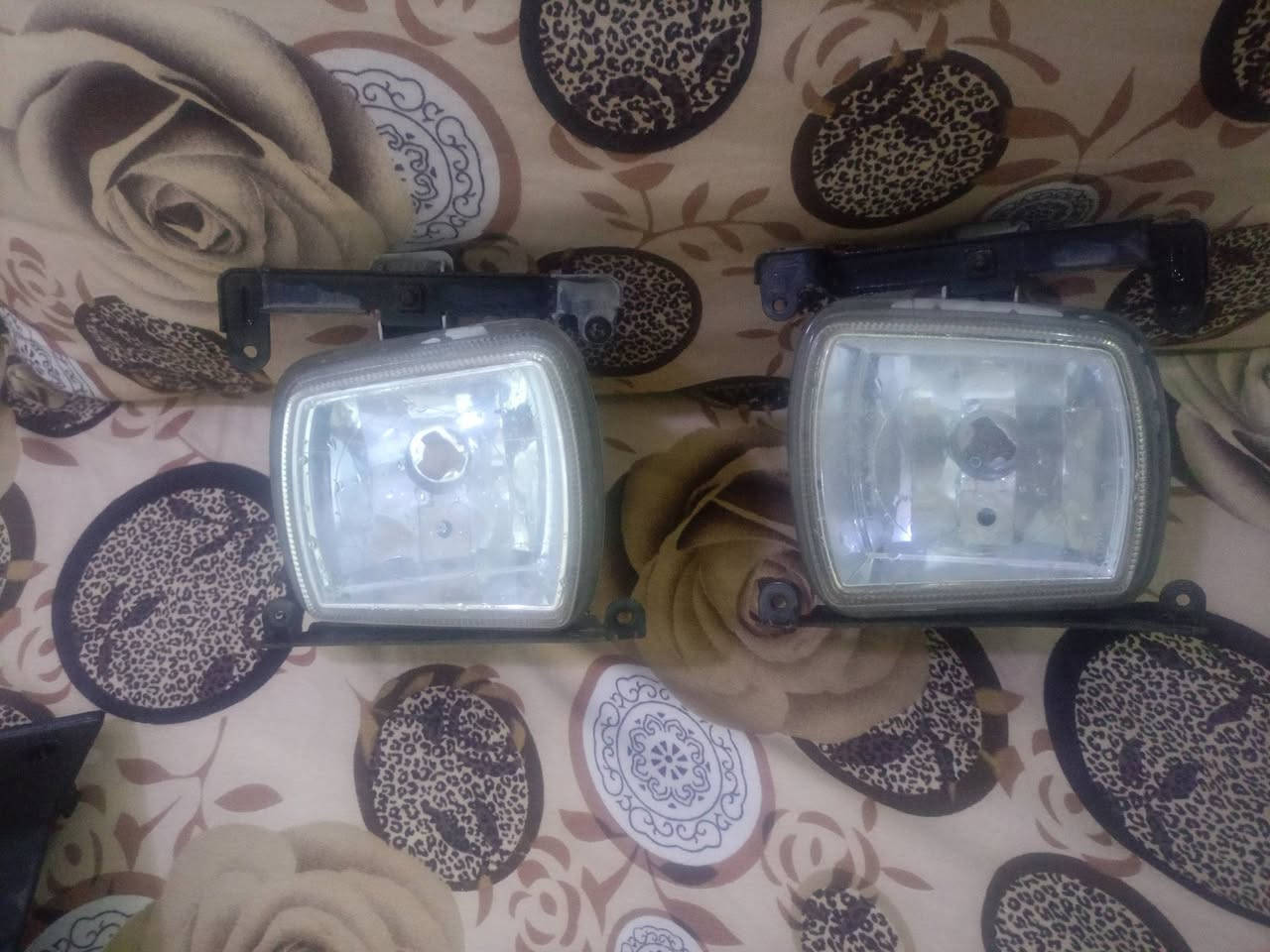 السلام عليكم
اغراض كيا ريو بكلايتات ريو جنطه 
بلاجكتورات كيا ريو 
اطار مسجل 
عطر برايد  الشراي خاص او يتصل
***********
