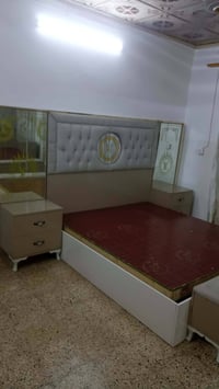 للبيع  غرفه تركيا /9/قطع/ سعر /800 07769440094