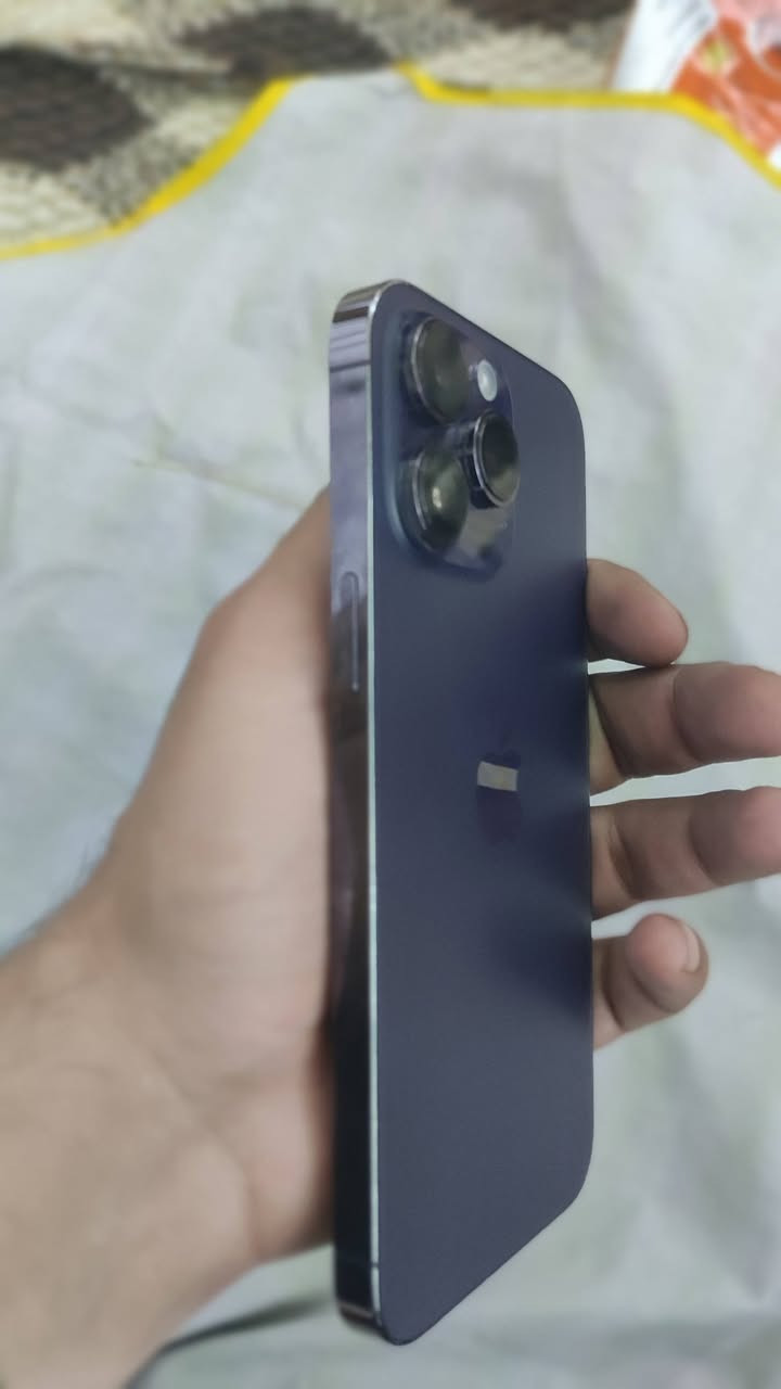 14 برو ماكس
شرق اوسط
ذاكرة ٢٥٦ ،بطارية ٨٩
نظافة 100% بدون زلغ ،بدون شخطة
مكفول كفالة شرط الفحص 
مستعجل على بيعته 
السعر  800 
ملحقات فقط شاحنة،الكارتونة احتركت مني بشغلي
الشراي يتصل ***********
