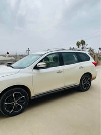 پاسفاندەر • پانۆڕاما • زینۆن