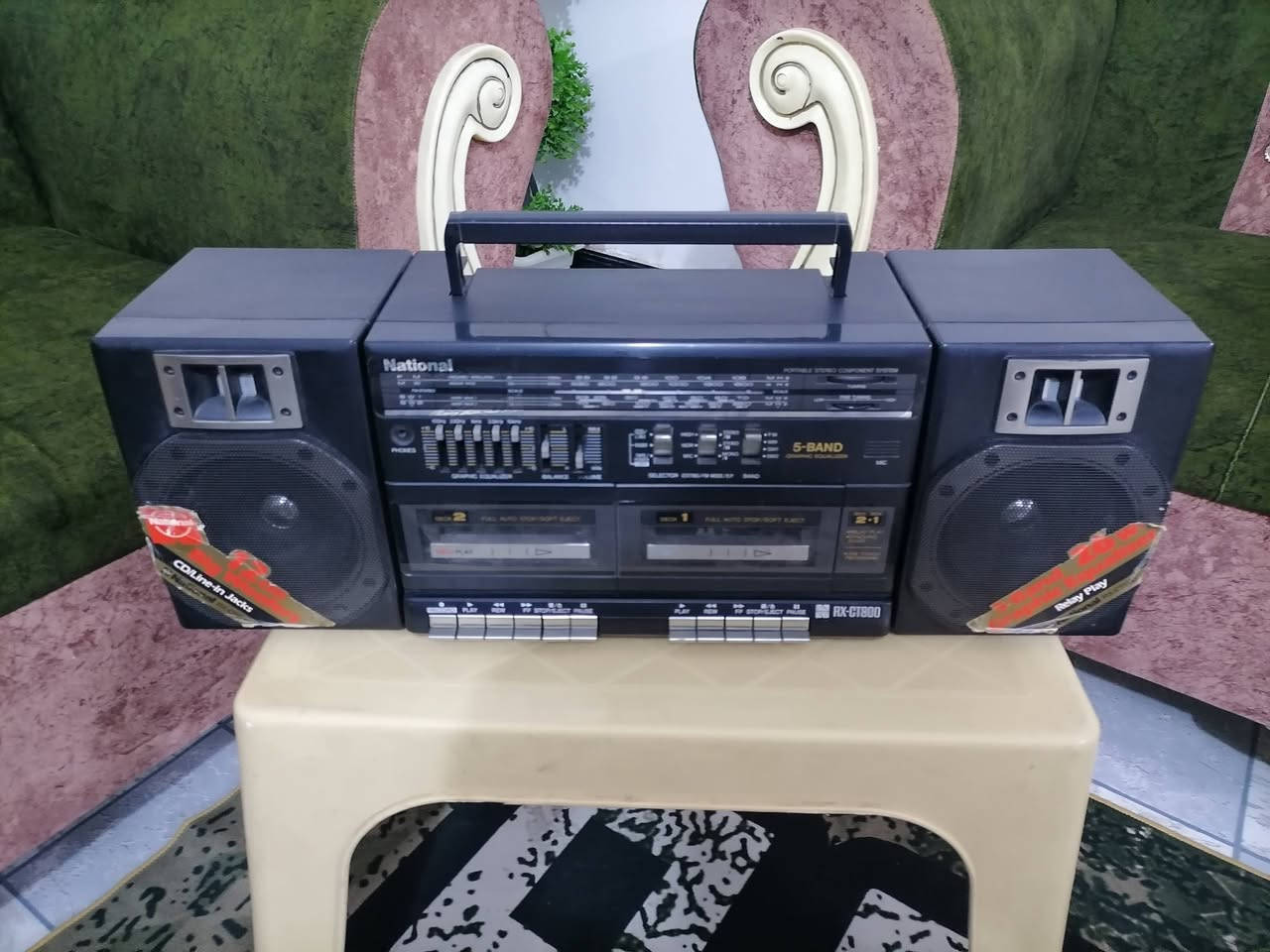 سلام عليكم للبيع راديو مسجل ناشونال دبل كاسيت على وضع الشركة جديد بدون عيوب او تصليح شغال بالكامل 
السعر 100 الف مكاني ناصريه المركز لايوجد توصيل للاستفسار المراسله عل الخاص وشكرا


**إذا كنت صاحب هذا الإعلان وتريد حذفه لأي سبب، رجاءا أرسل رسالة إلى الدعم الفني**