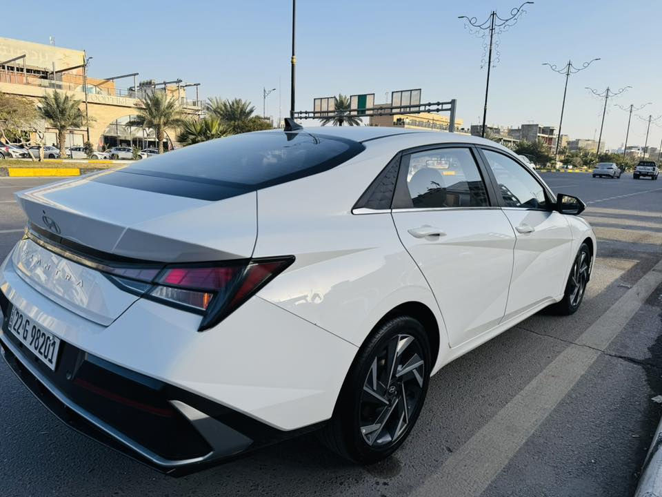 النتره 2024
فول مواصفات  1/1
كفاله عامه
ماشيه 37
السعر 144
***********
