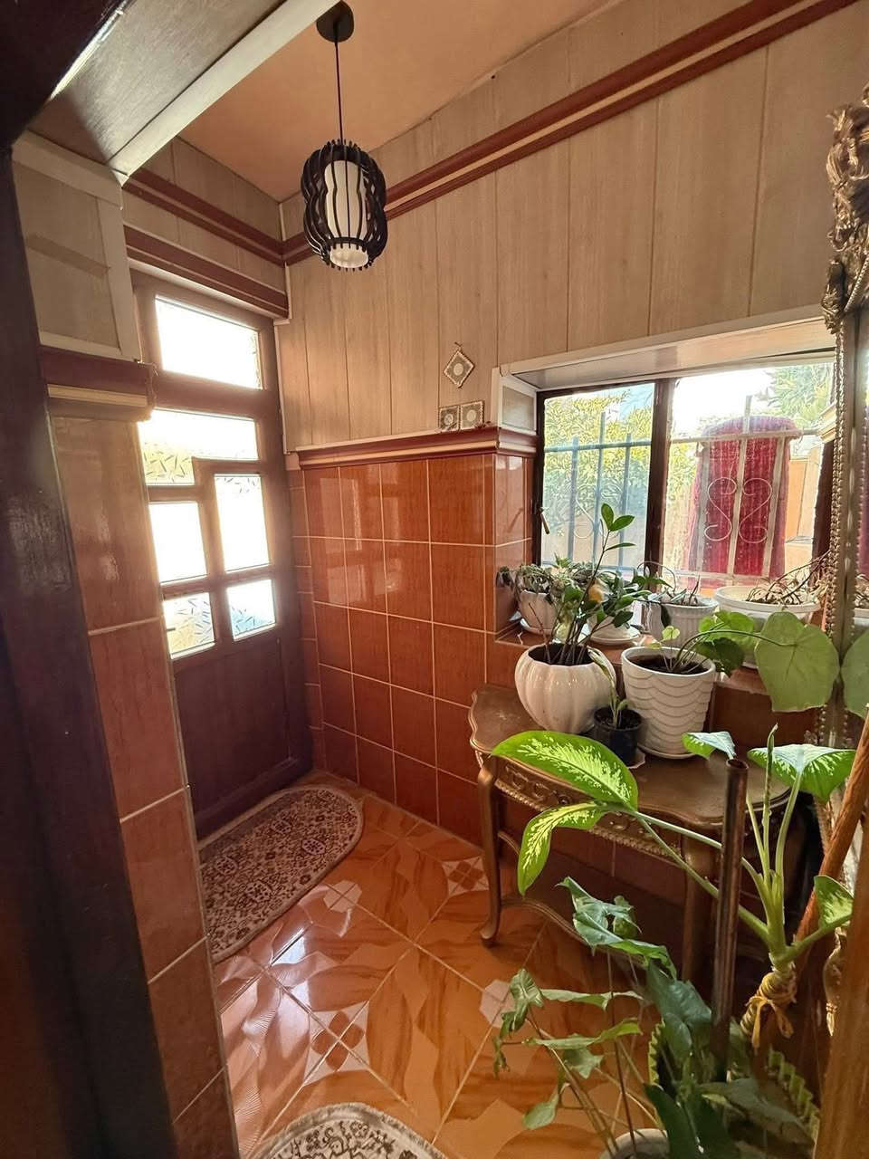 اعلان رقم (1712)📢📢📢
———————-
دار للبيع  400 متر طابو صرف 
واجهة البيت ٣٠ متر 
الموقع القادسية أولى
قرب محطة الكهرباء 
الموقع مميز جدا
شارع عريض ٢٠ متر 
وجهة البيت ع قبلة 
استفسار 
***********
***********
