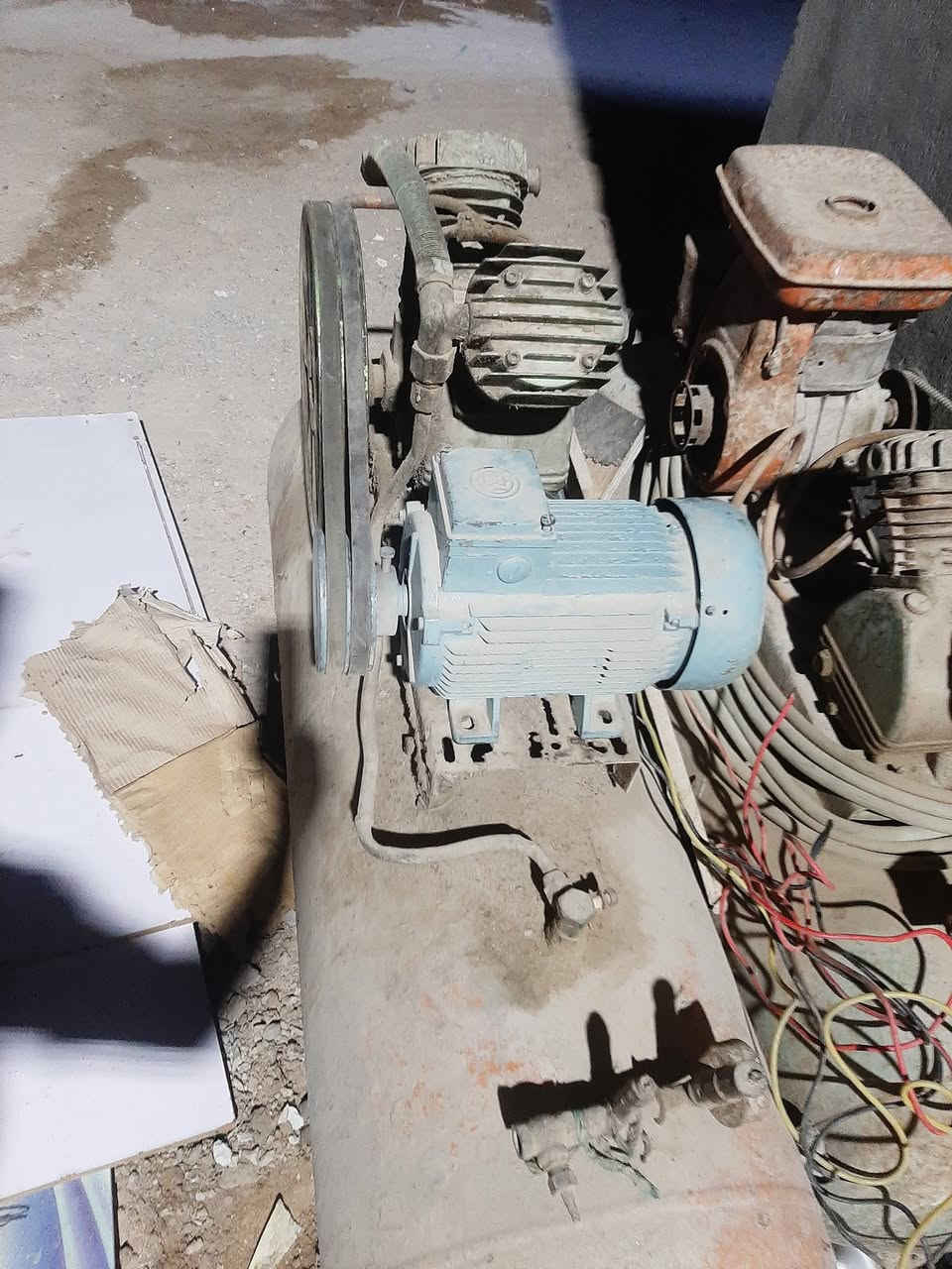 كمريسرات عدد 2للبيع اتصال ع رقم ***********
