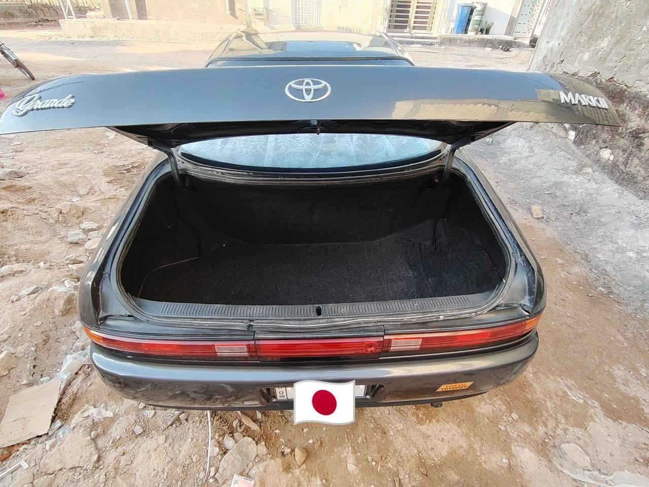 مارك مديل 1993 مصبوغه عام(جماليه)
تبريد شغال حداديه100/100 كهربائيات
مكفوله من كص ونقل جثه و الضربه القويه 
كله شغاله مكينه و كير ونجي نعمه من الله دواخل نضيفه  رقم سياره نجف دولي (67💲) وبيه مجال  رقم هاتف
***********
