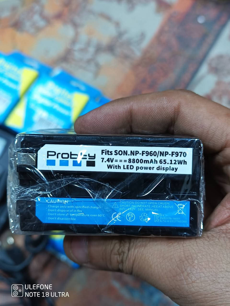 السلام عليكم
بطاريات يخصن الاناره والكامرات مع الشاحنه
ملاحضه: الشاحنه تكدر تشحن من السياره والكهرباء 
الكبار عدد ٥
والصغيره وحده
كلهم ب٧٥ مع التوصيل وبالعافيه


**إذا كنت صاحب هذا الإعلان وتريد حذفه لأي سبب، رجاءا أرسل رسالة إلى الدعم الفني**