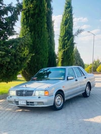 نيسان • سدریک • سيارة نيسان • موديل 2001 • تبريد • زينون • قفل مركزي •...