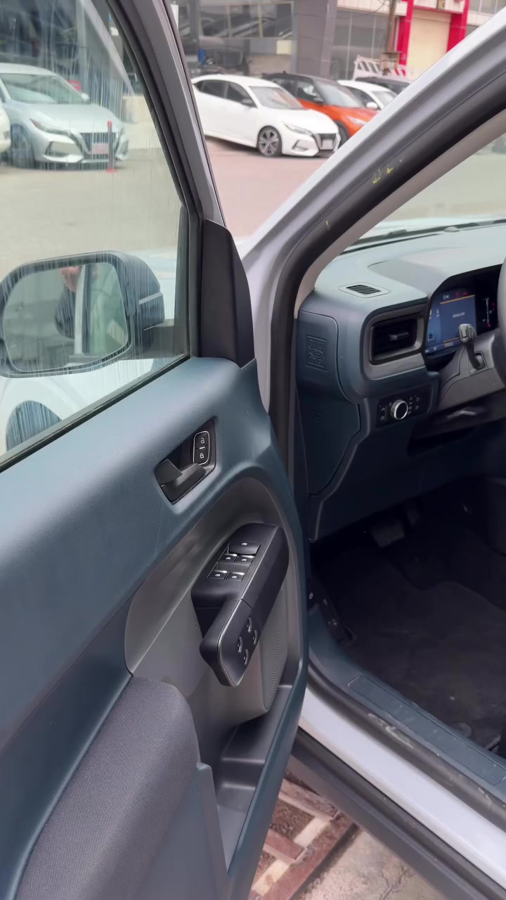 فورد مافريك 2025
مواصفاتXL
سيارة بدون صبغ
2مكان تعديل
2000ميل ماشي
سعر 18000$سيارة بدون رقم 
0750 3988888
