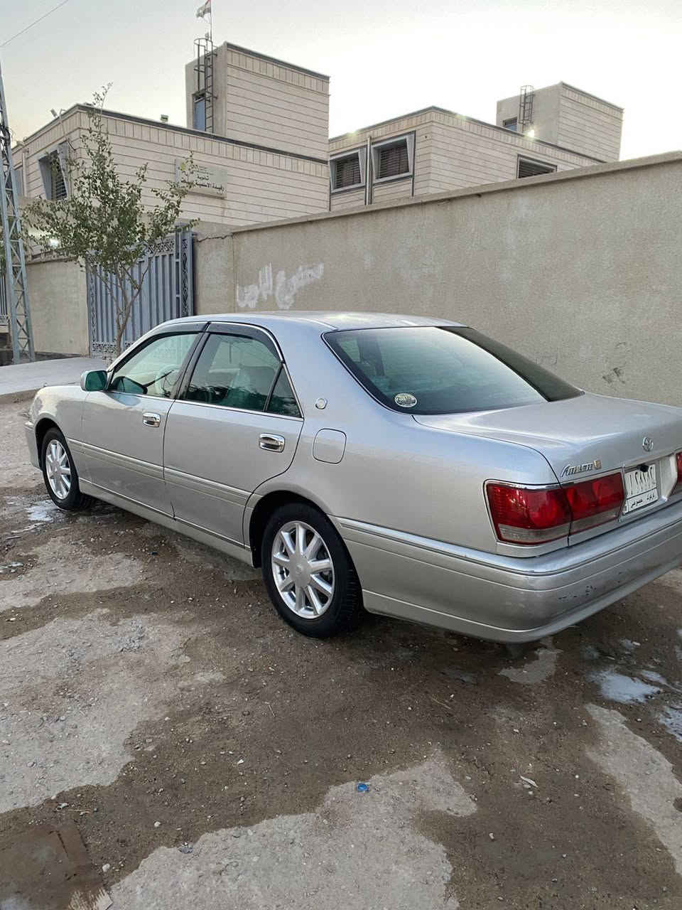 السلام عليكم جنون موديل 2003رقم كركوك مدفوع كمرك وصاعدةهزة باقي تدفع فلوس الرقم وتحول
تحويل مباشر 

3 دكم مكينة دي فور الجبير تبريد ثلج تخم تاير ويل نجمة كهربائيات لايت زنون السيارة كفالة من الضربة والعيب الشرعي السيارة جاهزة ( بيع او مراوس ) السعر 100 وبية مجال بسيط 
رقمي ***********

مكاني بصرة الزبير مصفى النفط
