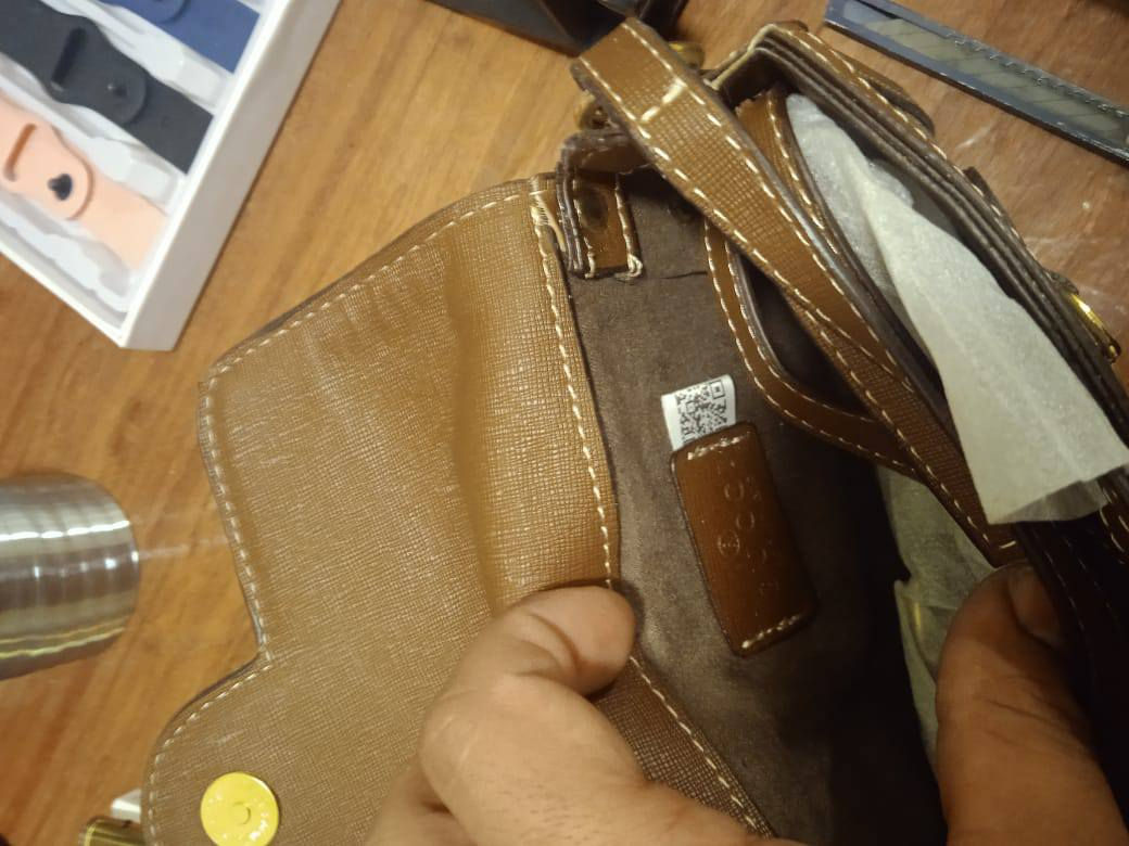 قطعتين جنط ابهيج شكل أعلى سعر ابيع


**إذا كنت صاحب هذا الإعلان وتريد حذفه لأي سبب، رجاءا أرسل رسالة إلى الدعم الفني**