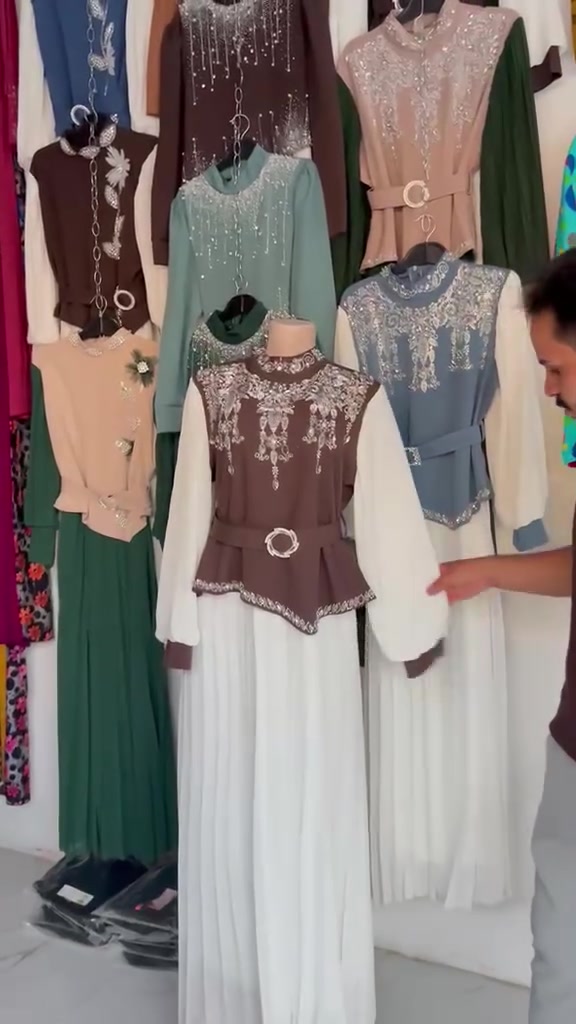 اللهم صل على محمد وال محمد افتتاح محل للؤلوه للملابس النسائيه
العزيزيه شارع الشيخ مجيد مقابيل مجوهرات عبدالله 
ب اسعار كلش حلوه و مناسبه ،


**إذا كنت صاحب هذا الإعلان وتريد حذفه لأي سبب، رجاءا أرسل رسالة إلى الدعم الفني**