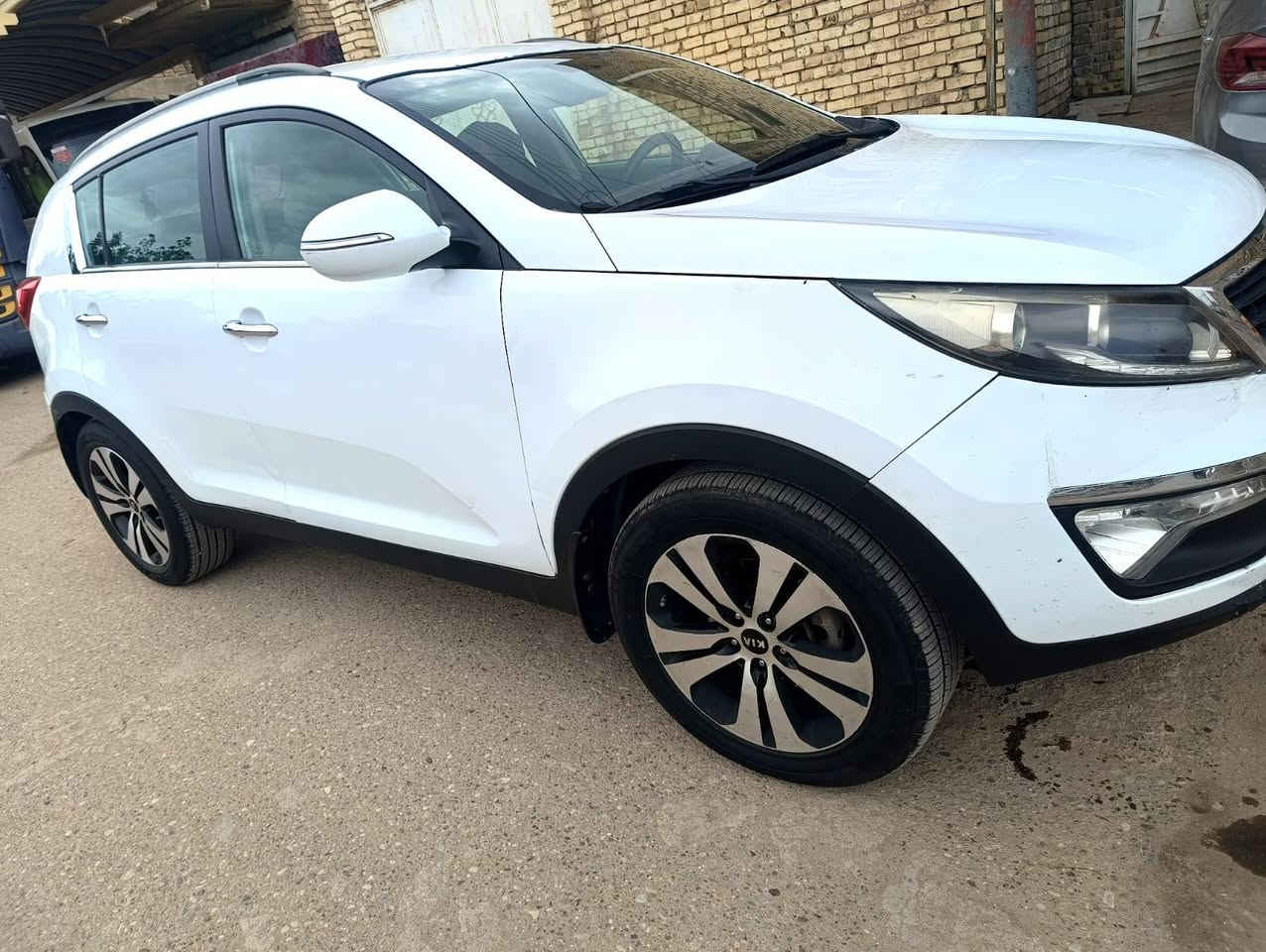 البيع كياسبورتج خليجي موديل 14كفاله من صبغ وتبديل محرك 2400ماشيه160مكان ميسان بسمنه السعر160مشروع وطني***********
