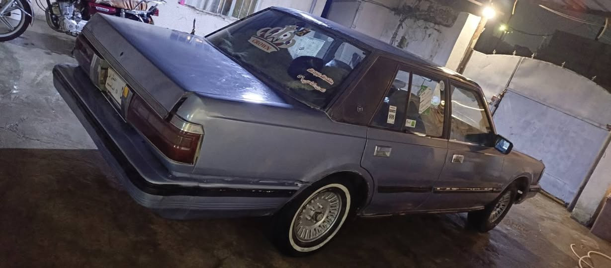 سياره سوبر 85 للبيع مكان كركوك سياره جاهزه مابيها كل عيب بس صاحب السنويه ما اندلهسعره 16 بيها مجال *********** كركوك, العراق
