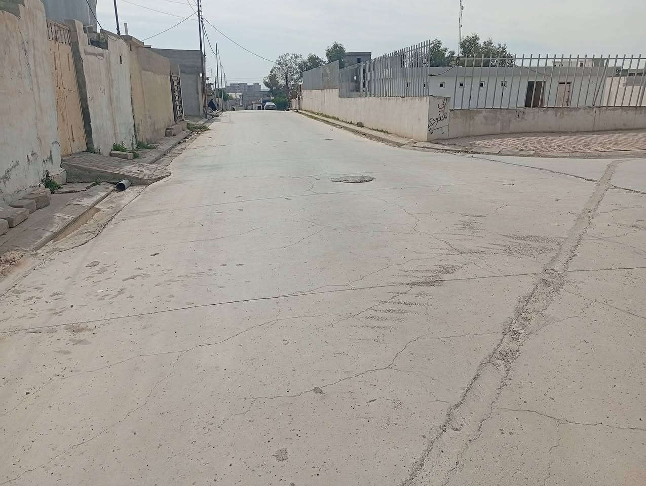 قطعة ارض للبيع طابو ملك مساحة القطعة 250 متر خوش مكان صايرة قريبه على مدرسة الجديدة الابتدائيه بحي التنك سعر القطعة 27 مليون وطابو جديد مال القطعة بسم شخص واحد ***********
