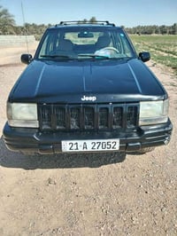 جيب شيروكي • ١٩٩٥ • مندالي