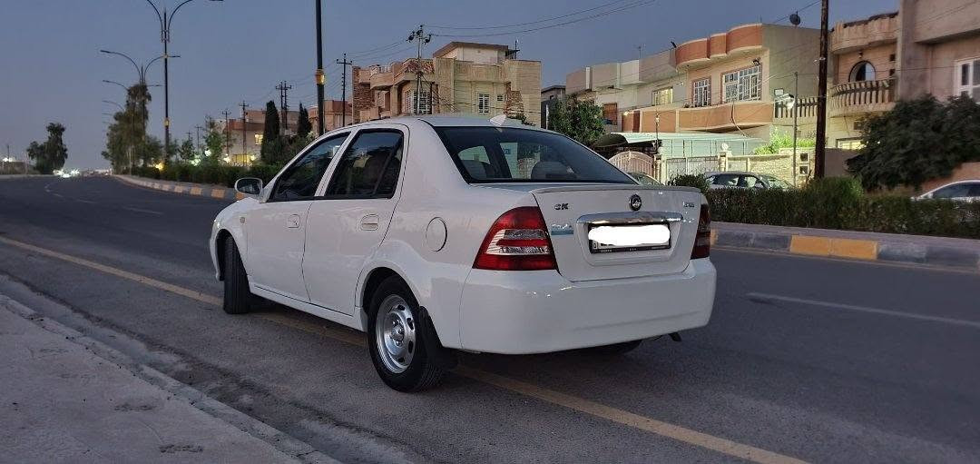 Ck للبيع
2013 ماشية 140 km
بدون صبغ بيها ملاحظات بسيطة 
كير ومحرك شرط تبريد ثلج كلشي بيها شغال ما تصرف عليها ربع
السيارة مال جناي 
السيارة بأسمي ورقمها نينوى 
***********
***********
