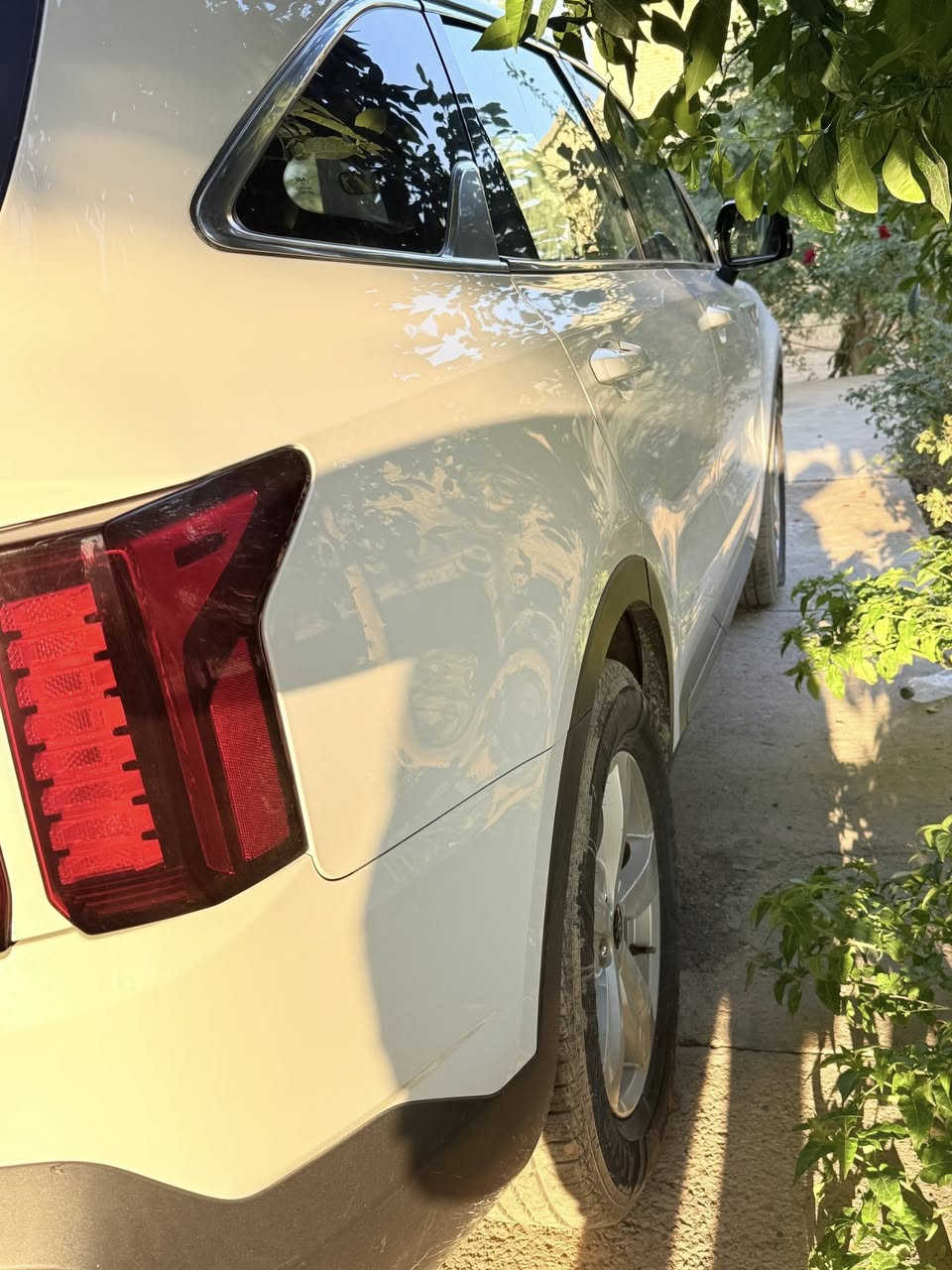 كيا سورنتو 23 محرك 4سلندو  للتفاصيل الاتصال على ‭0771 209 0411‬
