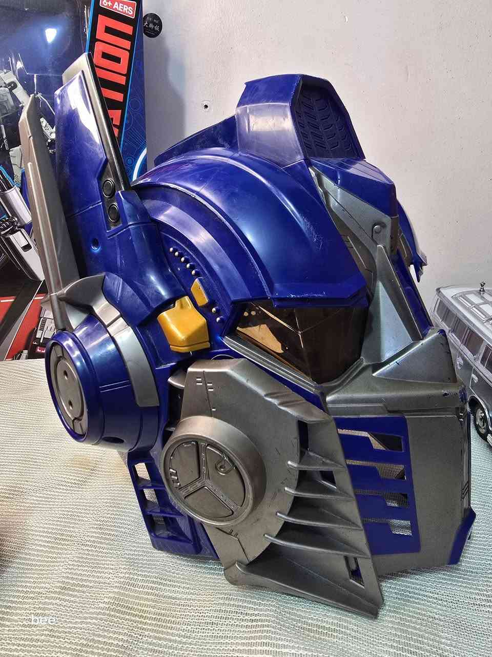 شلونكم عيوني 🤩
متوفر للبيع 
قناع او خوذه 
لشخصية اوبتيموس برايم 
قطعه جدا جميله 
أصوات للشخصية 
للاستفسار خاص لطفا 
توجد خدمه توصيل لكافة مناطق العراق


**إذا كنت صاحب هذا الإعلان وتريد حذفه لأي سبب، رجاءا أرسل رسالة إلى الدعم الفني**