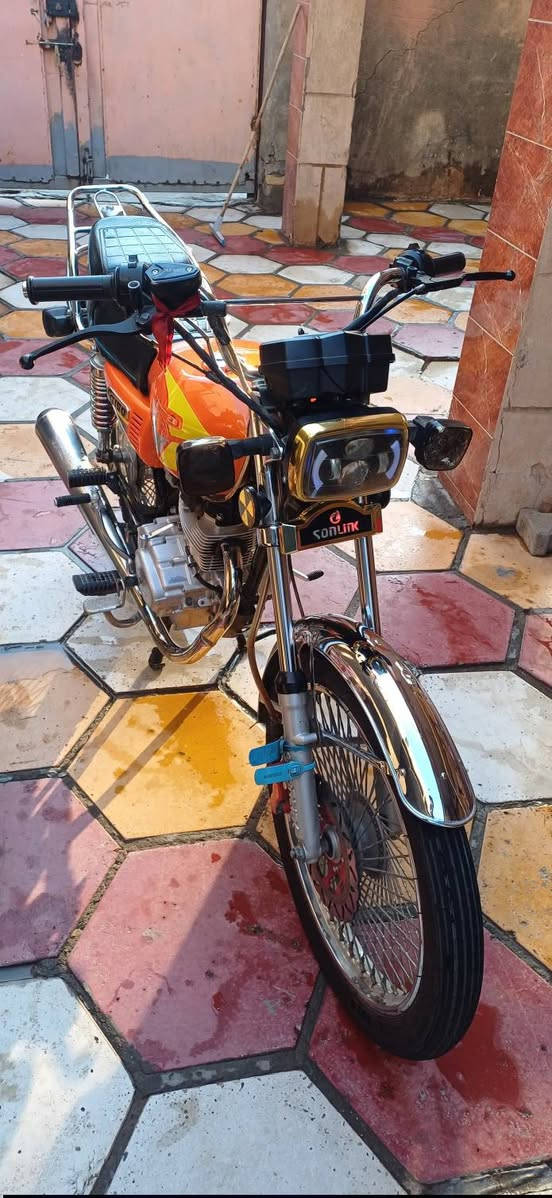 تايكر ٢٠٢٤ اوراق كامله للبيع دراجه مكمله كلشي ماعوزه الشراي يتصل مكاني طويريج ***********
