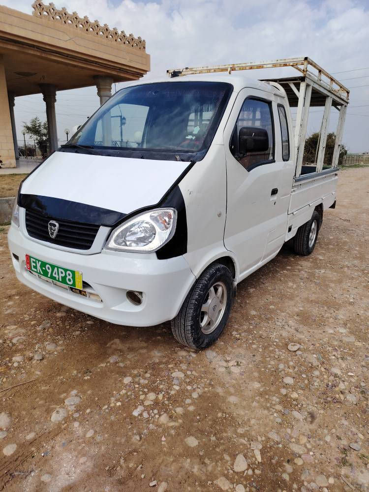 السلام عليكم هيفا للبيع موديل 2007 منفيس اصلي محرك جديد گير شاصي شرط تخم تاير جديد سياره على وضع البلاد كهربائيات شقاله سياره جاهزه سعر 24 ورقه عنوان كركوك للاتصال
*********** 📲
*********** 📲
ملاحظة غير متواجد عل فيس بوك كركوك, العراق
