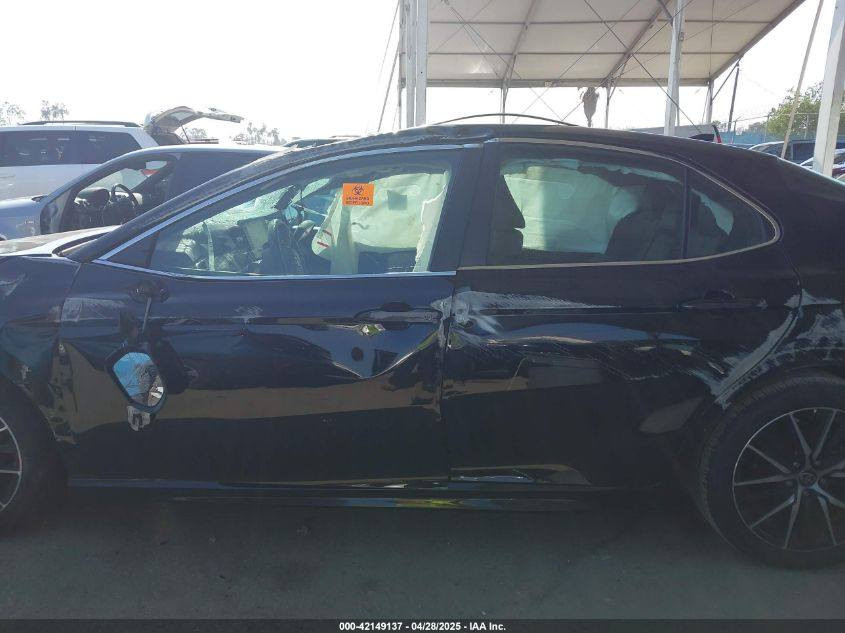 كامري وارد امريكي موديل 2024 se  

محرك 2500 
ماشي 30 بچم كبس كلشي موجود بالسوك معمرة تعمير درجة اولى
سعر 170 مجال  
***********
